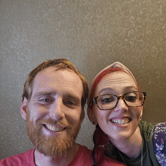 Meet your Posher, Molly - Picture 2 of 4